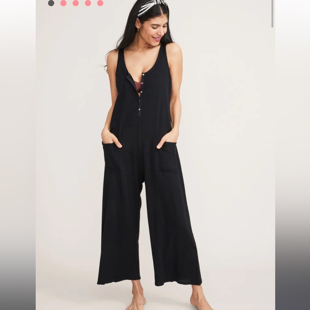 Hatch postpartum Feeding Jumpsuit black